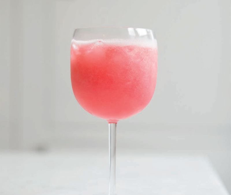 Monthly Recipe/Skye Gyngell’s White peach and lemon verbena